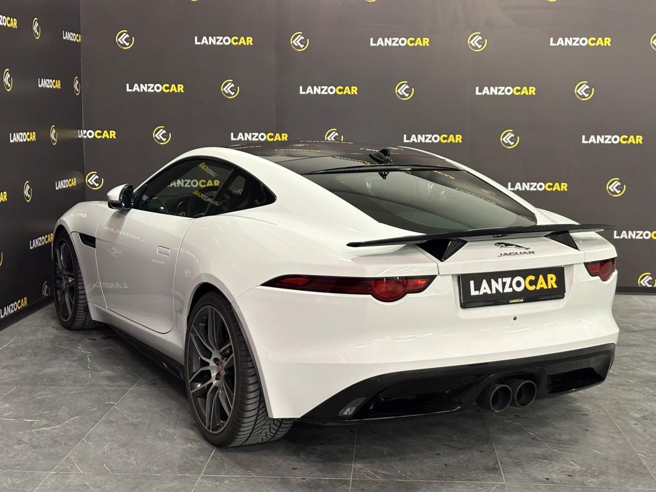 Jaguar F-Type *R-DYNAMIC*300CV*RWD*WHITE*