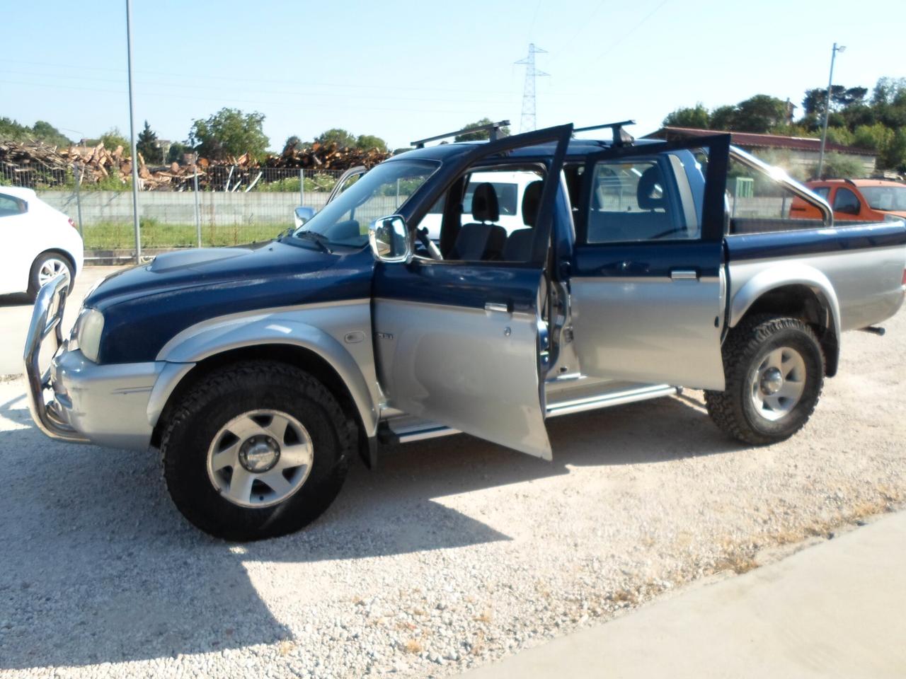Mitsubishi L200 2.5 TDI 4WD Double Cab Pick-up