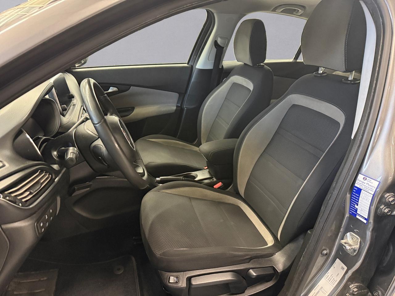 FIAT Tipo II - Tipo 5p 1.6 mjt Lounge s&s 120cv dct