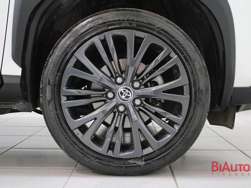 Toyota Yaris Cross 1.5 Hybrid 5p. E-CVT AWD-i Adventure