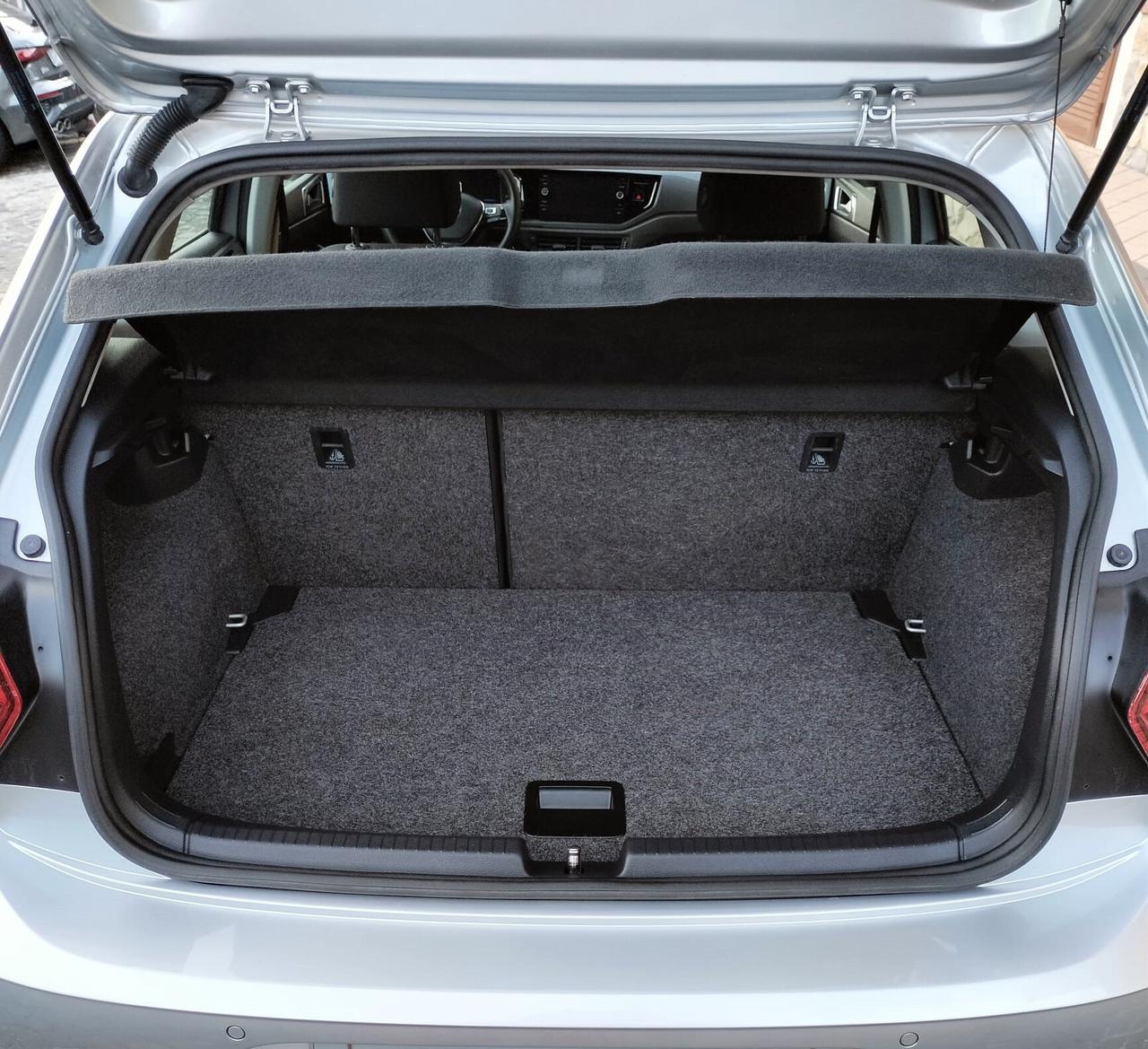 Volkswagen Polo 1.6 TDI 95 CV 5p. Highline - Exterior Pack R-Line