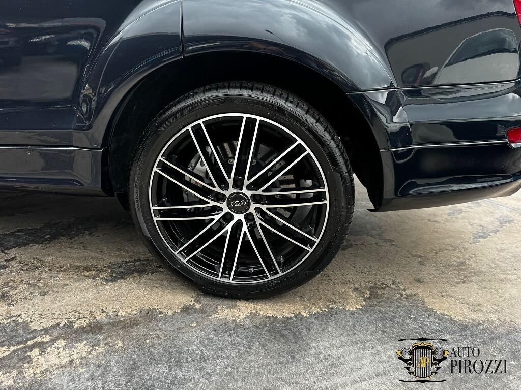 AUDI Q7 6.0 V12 DIESEL 500CV 2012