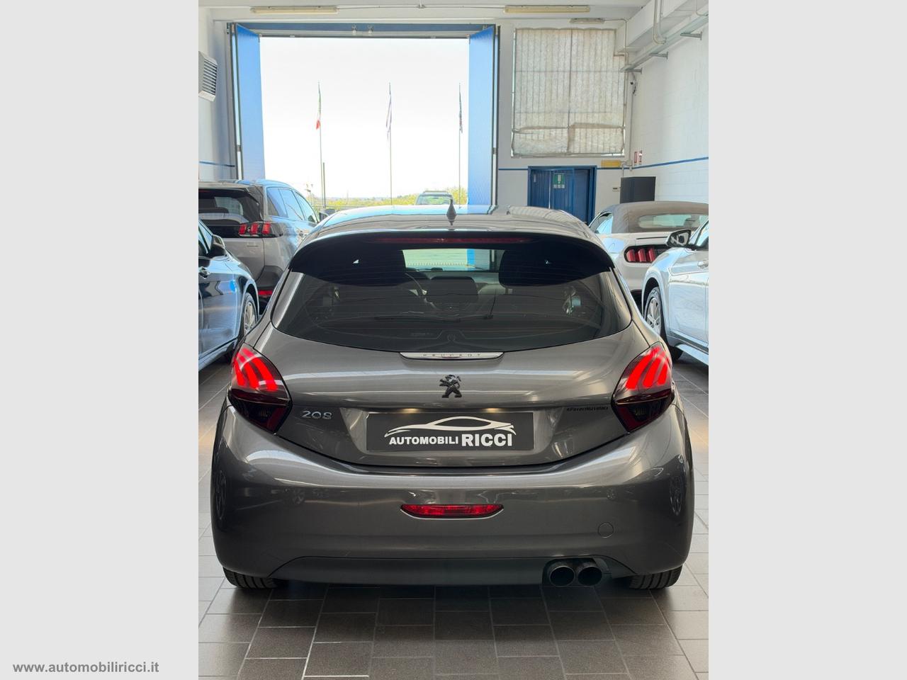 PEUGEOT 208 PureTech 82 5p. Active