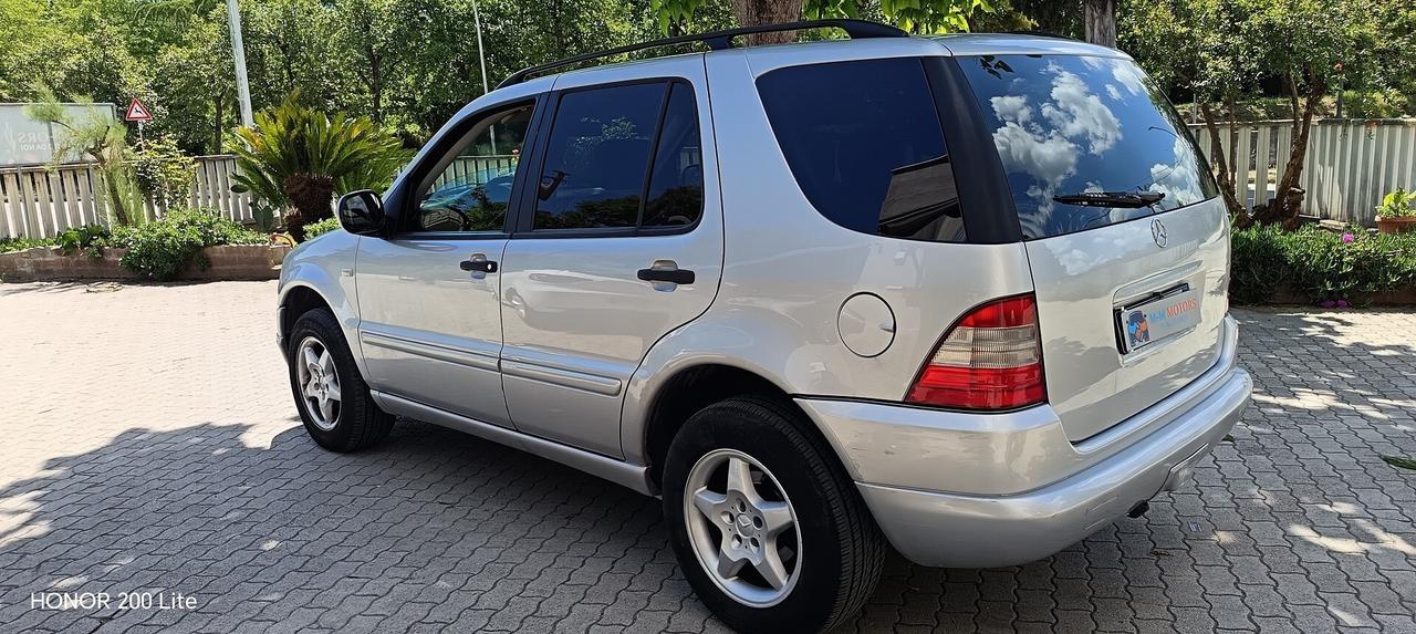 Mercedes classe Ml 320 automatico con gancio t.