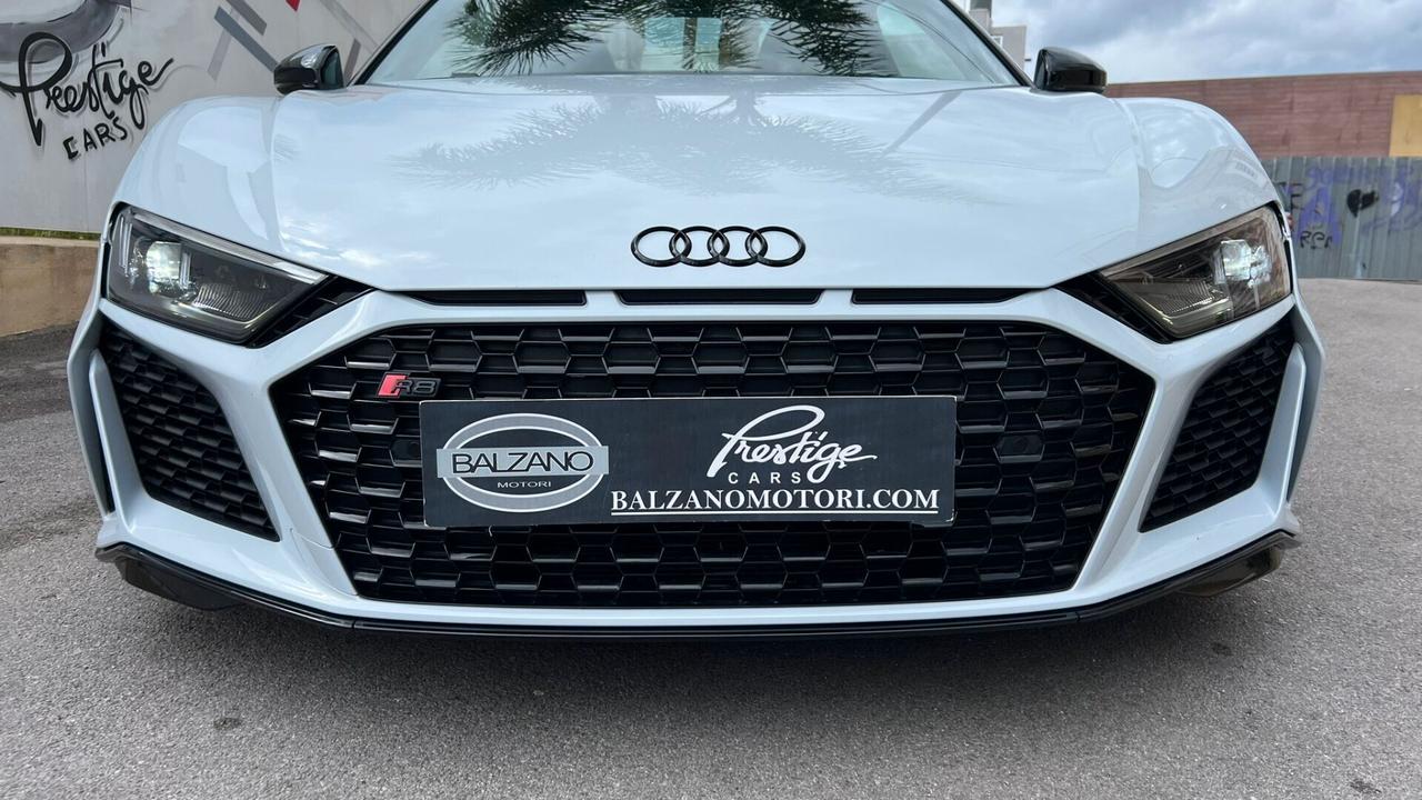 Audi R8 SPYDER 5.2TFSI V10 RWD S-TRONIC 2020