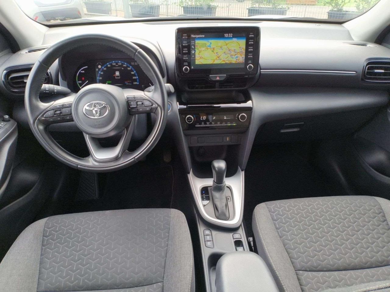 Toyota Yaris Cross TOYOTA Yaris Cross 1.5 Hybrid 5p. E-CVT Business