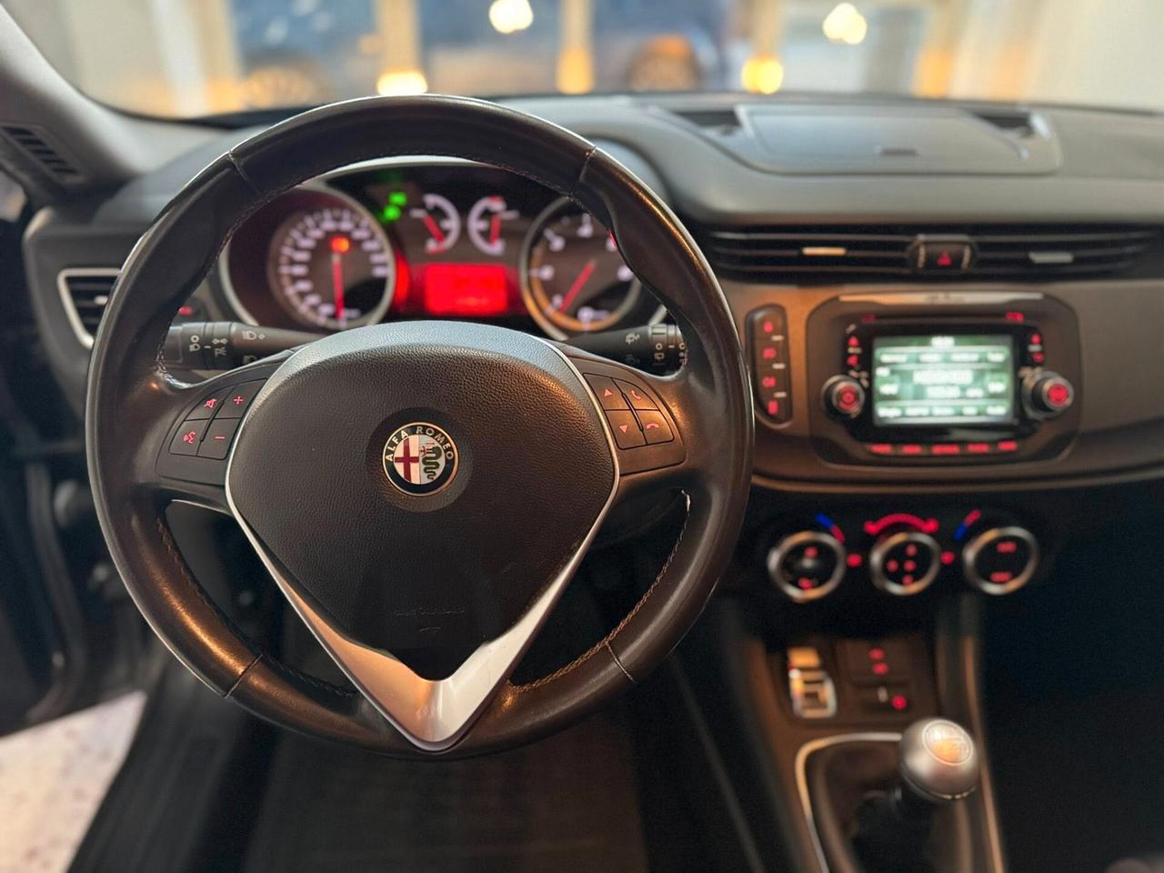 Alfa Romeo Giulietta 1.6 JTDm-2 105 CV Distinctive