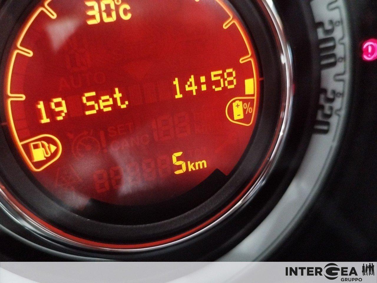 FIAT 500C 1.0 hybrid 70cv