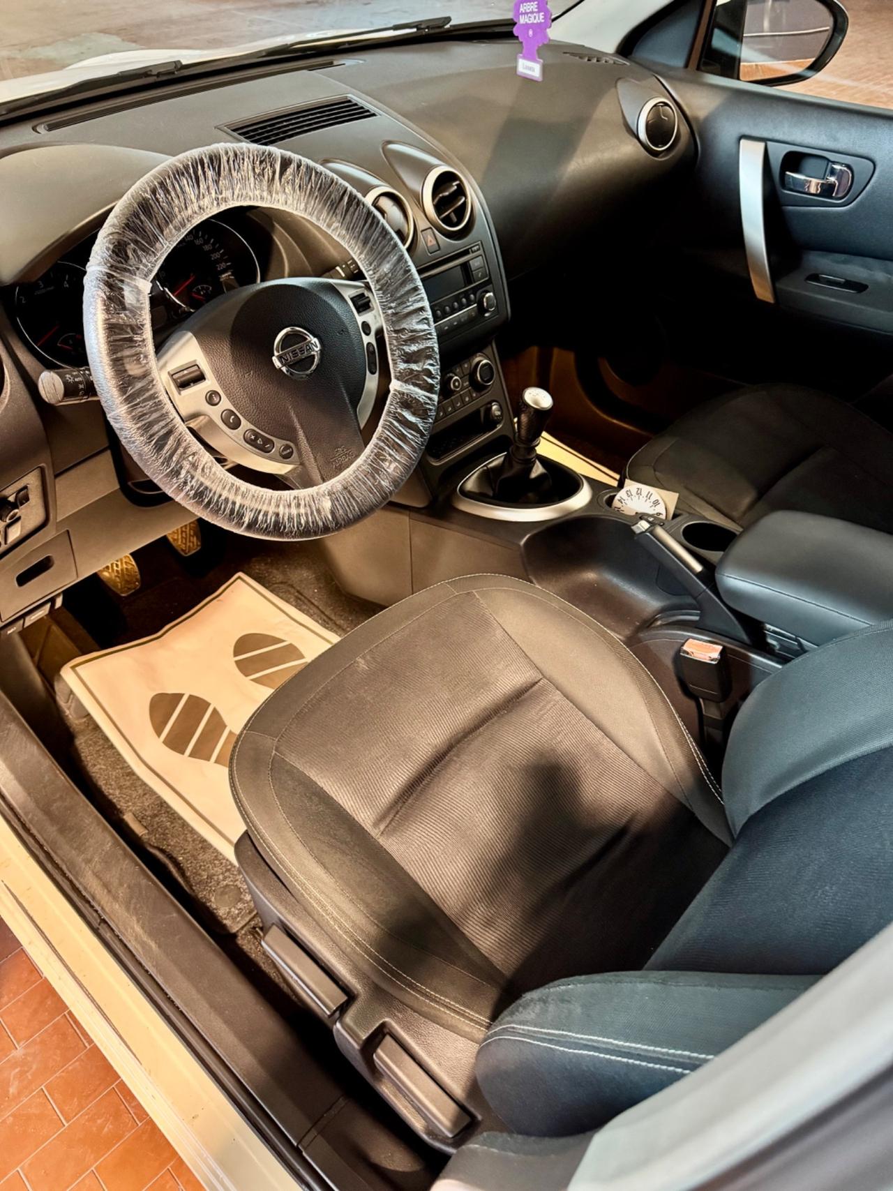 Nissan Qashqai 1.5 dCi DPF Visia