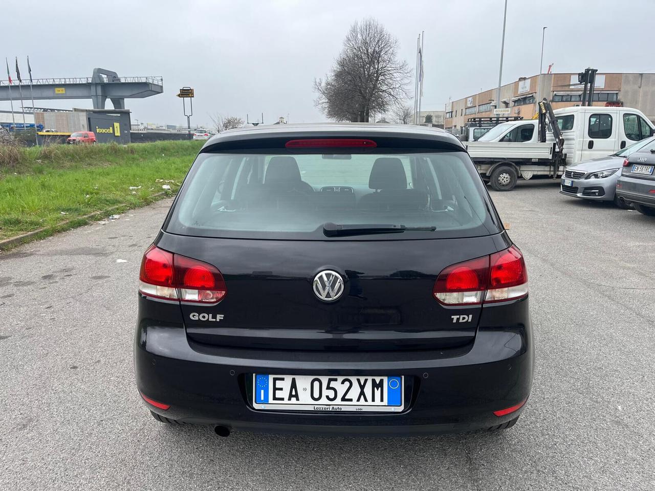 Volkswagen Golf 1.6 TDI DPF 5p. Highline