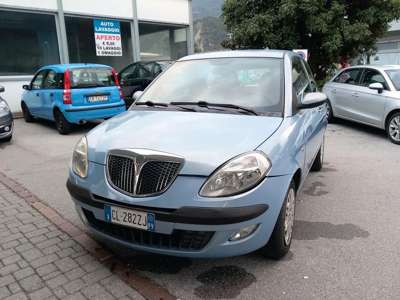 Lancia Ypsilon 1.2 Argento