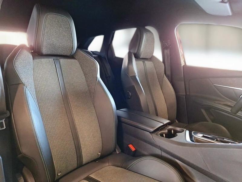 PEUGEOT 3008 BLUEHDI 130 EAT8 SES ALLURE SUV