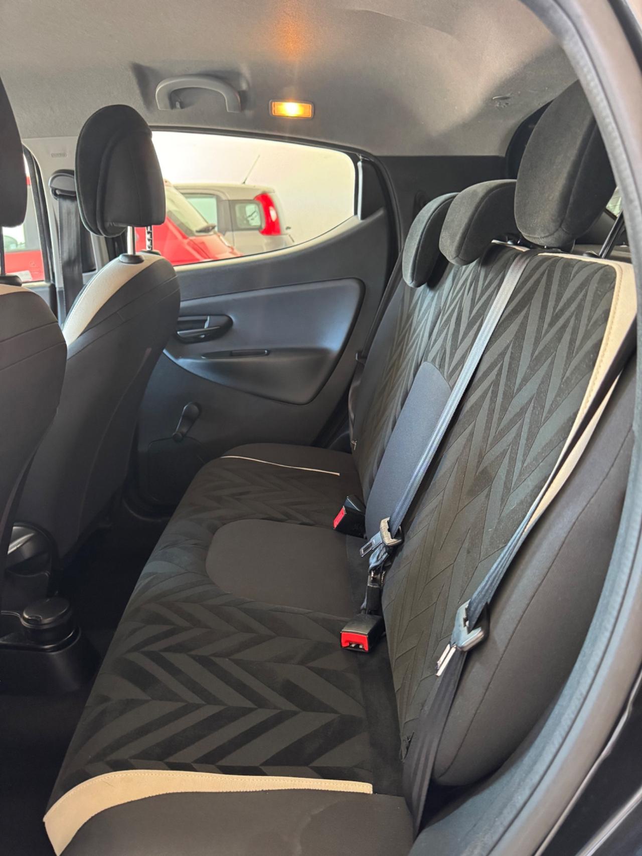 Lancia Ypsilon 1.3 MJT 16V 95 CV 5 porte S&S Platinum
