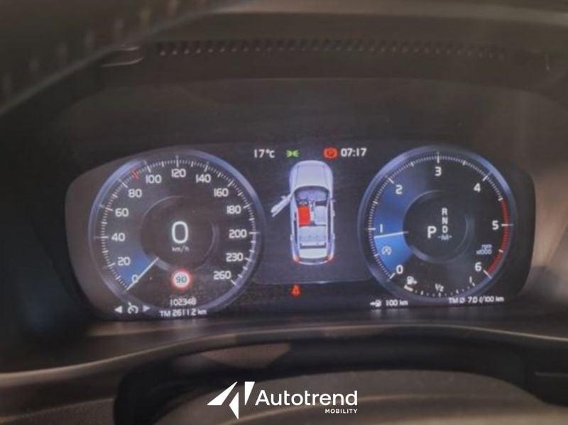 Volvo XC40 D4 190 CV AWD Automatica NAVI LED Business Plus