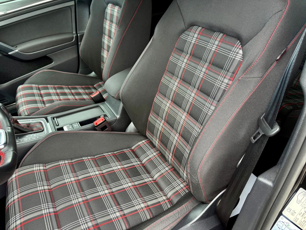 Volkswagen Golf GTI GOLF GTI PERFORMANCE 2.0 245 CV DSG BLACK EDITION
