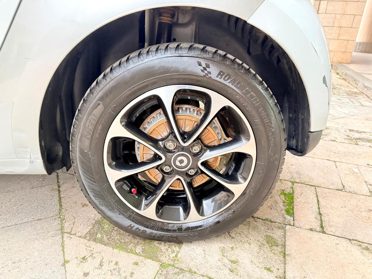 Smart ForFour 70 1.0 Passion 01/2016