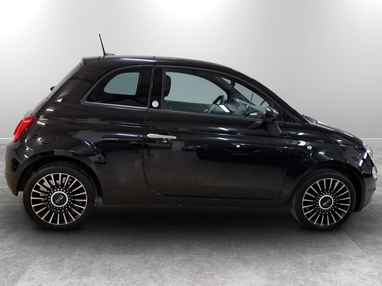 FIAT 500C 1.0 hybrid Launch Edition 70cv