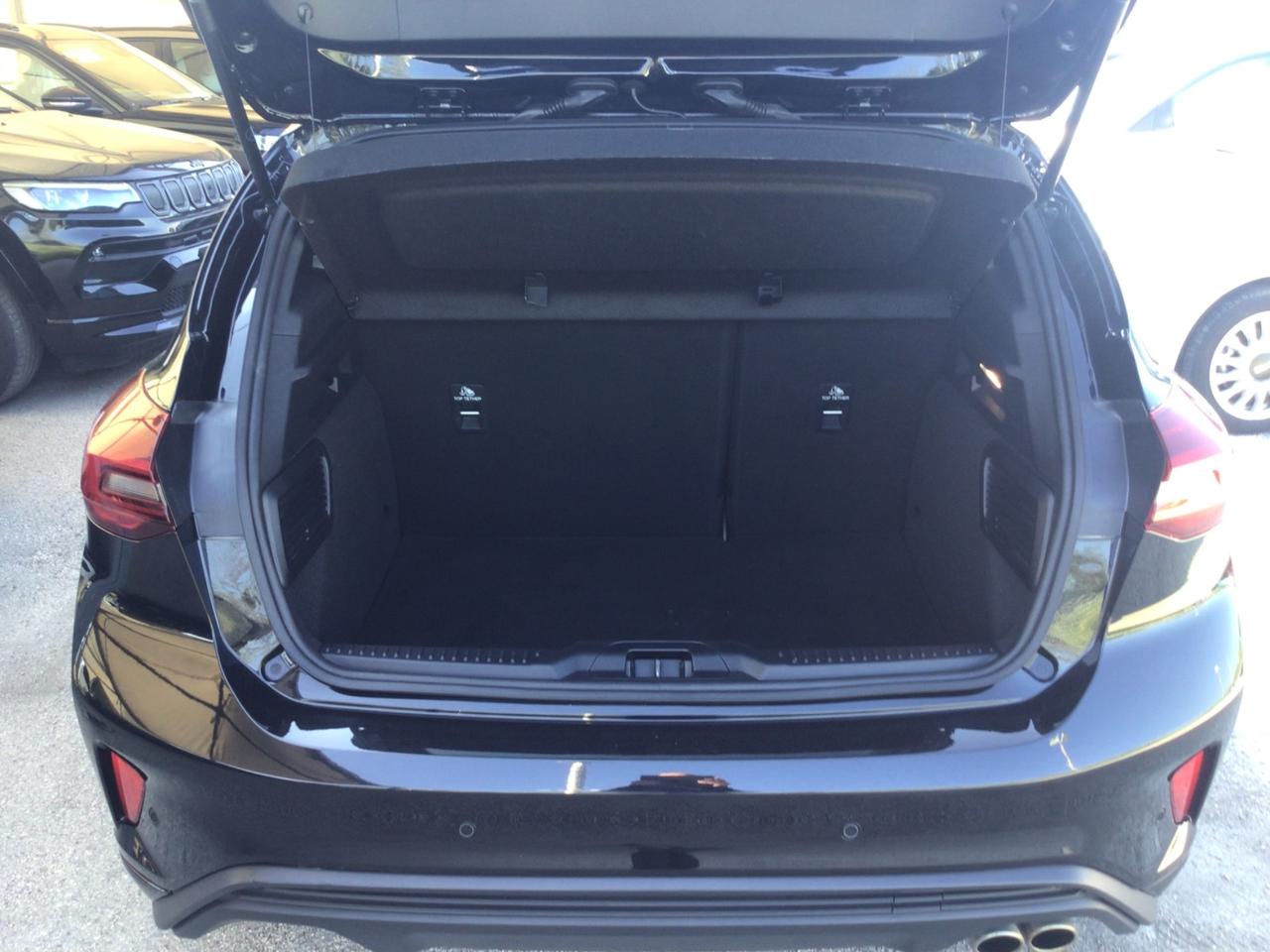 Ford Focus 1.0 EcoBoost Hybrid 125 CV 5p. ST-Line