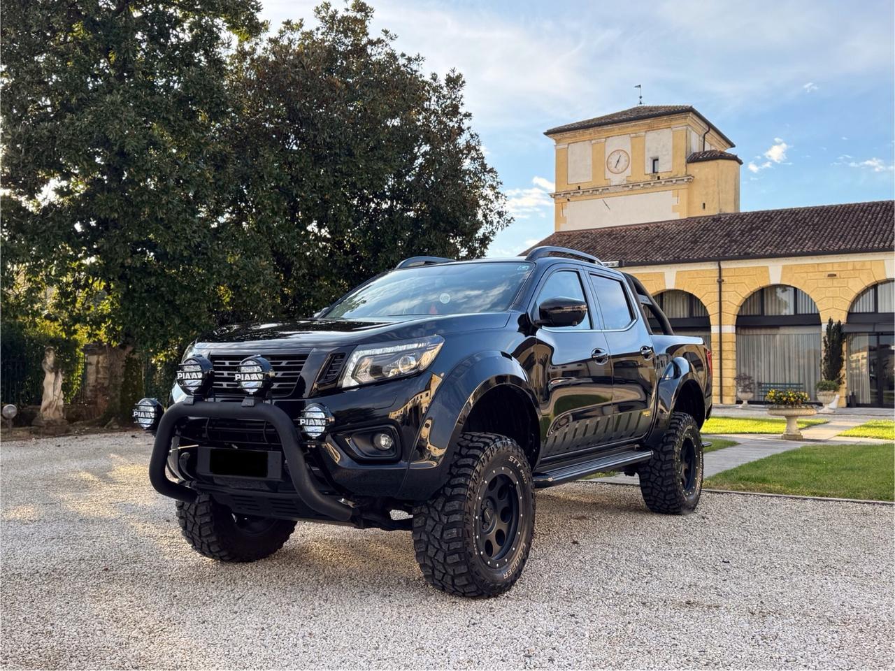 Nissan Navara 2.3 dCi 190 CV 7AT 4WD Double Cab N-Connecta