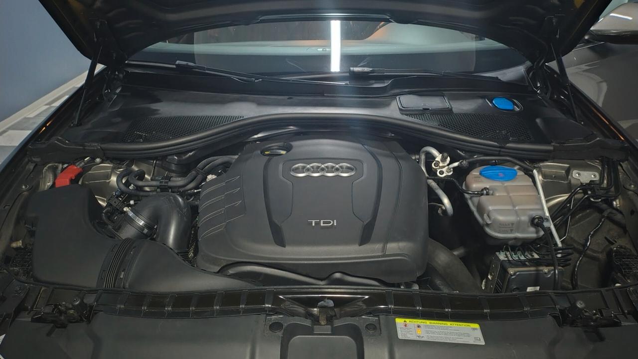 Audi A6 Avant 2.0 TDI ultra Business 136 cv