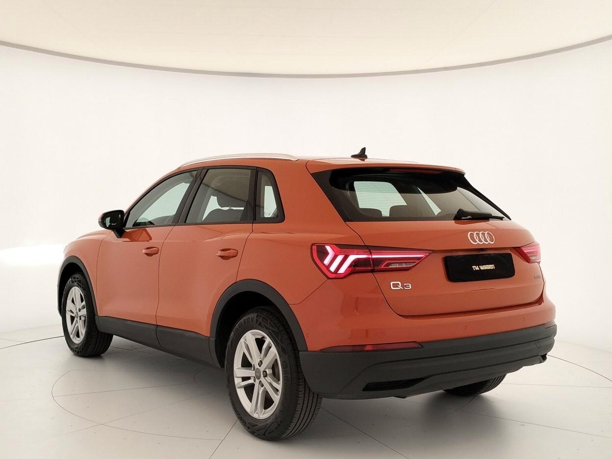 AUDI Q3 40 2.0 tdi Business quattro 190cv s-tronic - IVA ESPOSTA