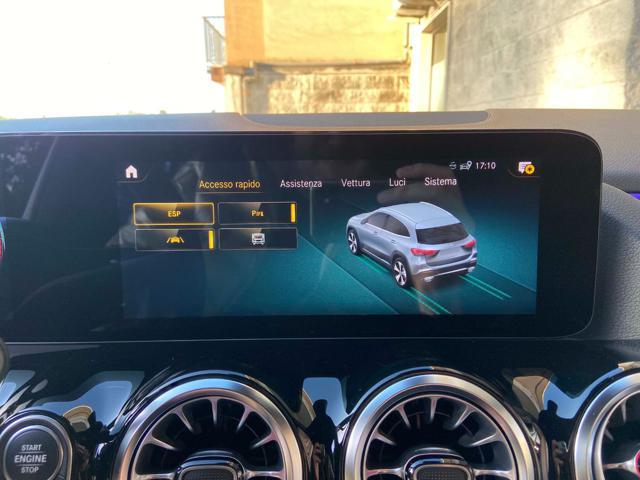 MERCEDES-BENZ GLA 200 d Automatic Premium Amg PACK NIGHT