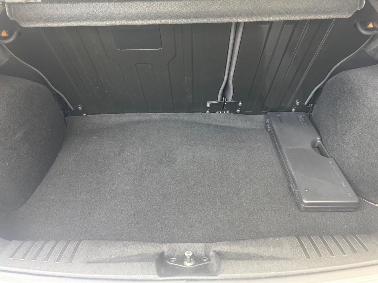 Ford Fiesta 1.2 B 5p. Ghia UNIPRO OK NEOP