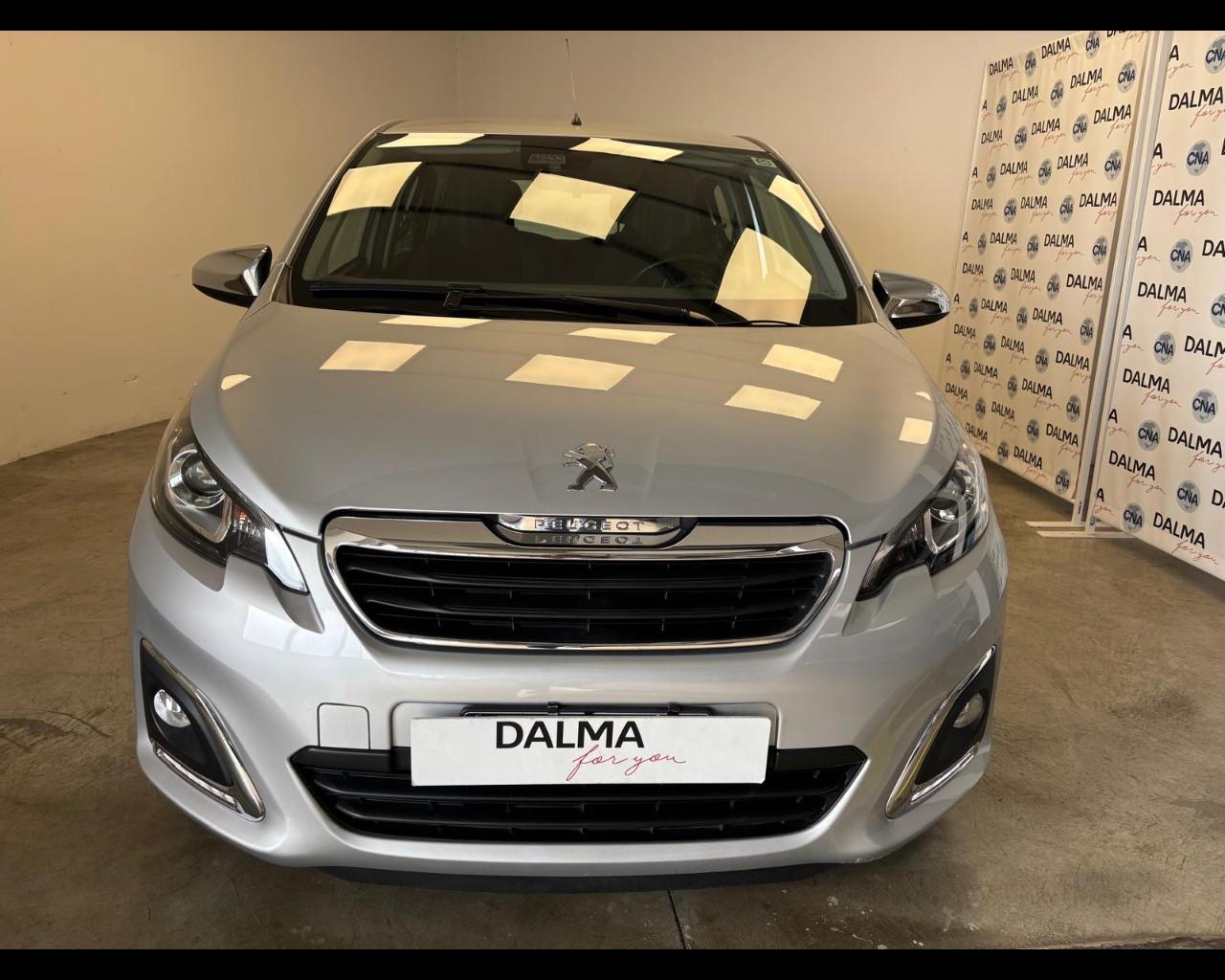 PEUGEOT 108 - 108 5p 1.0 vti Allure Top!