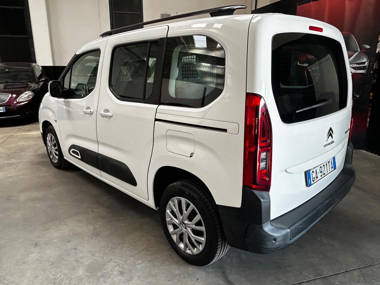 Citroen Berlingo 1500 blue hdi