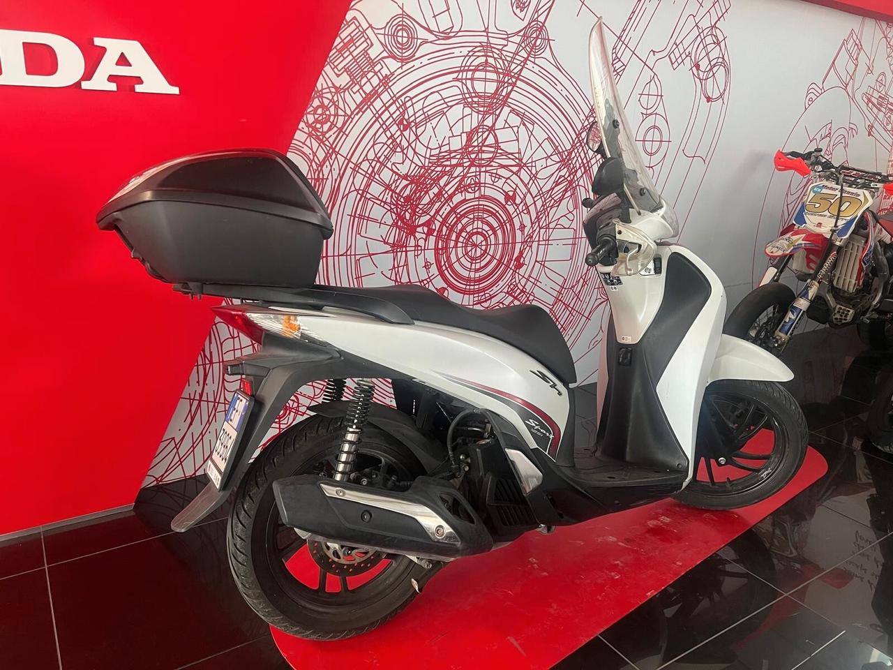 Honda SH 125 sport 2016