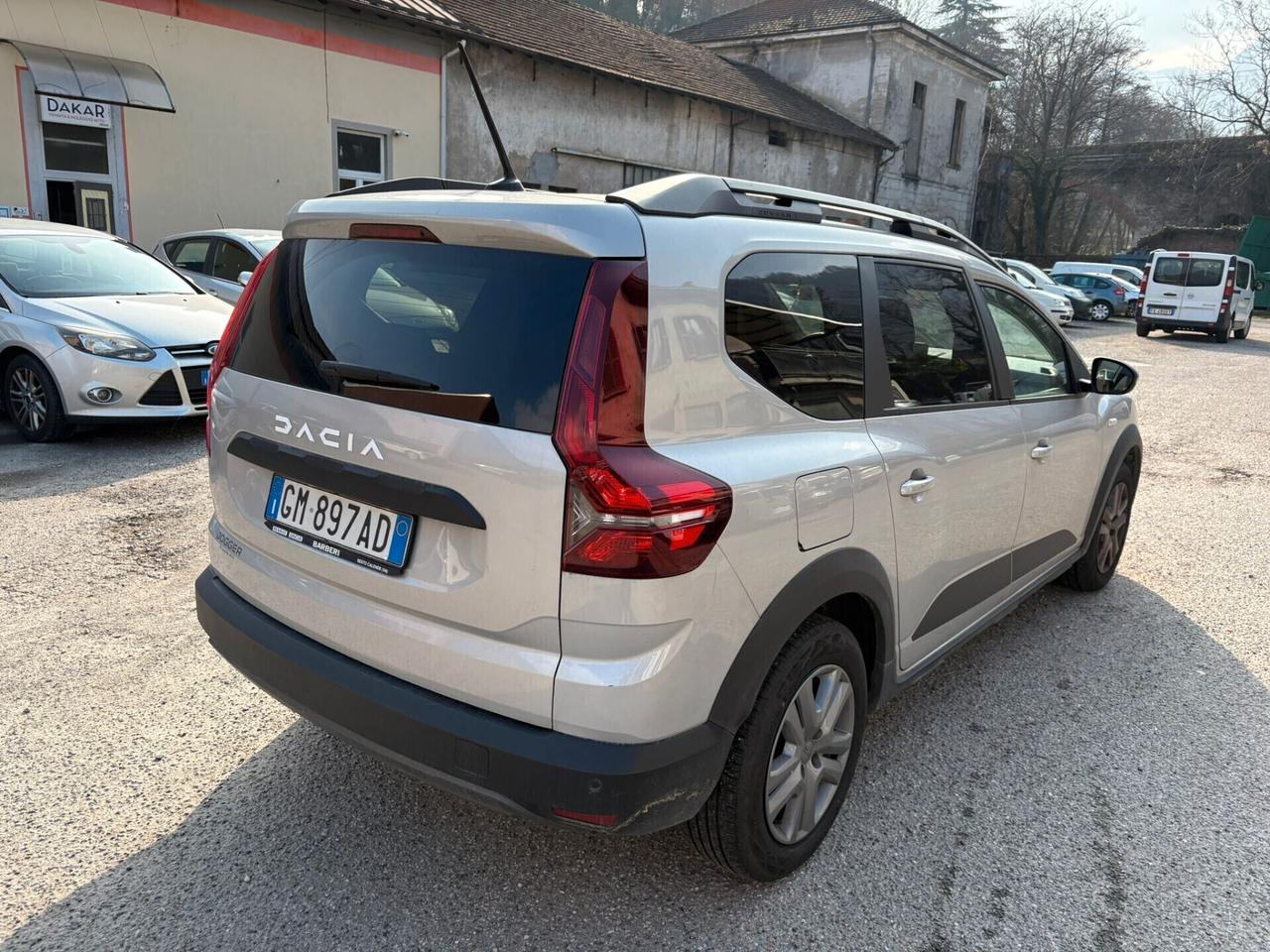 Dacia Jogger 1.0 TCe GPL 100 CV 5 posti Essential 7 posti
