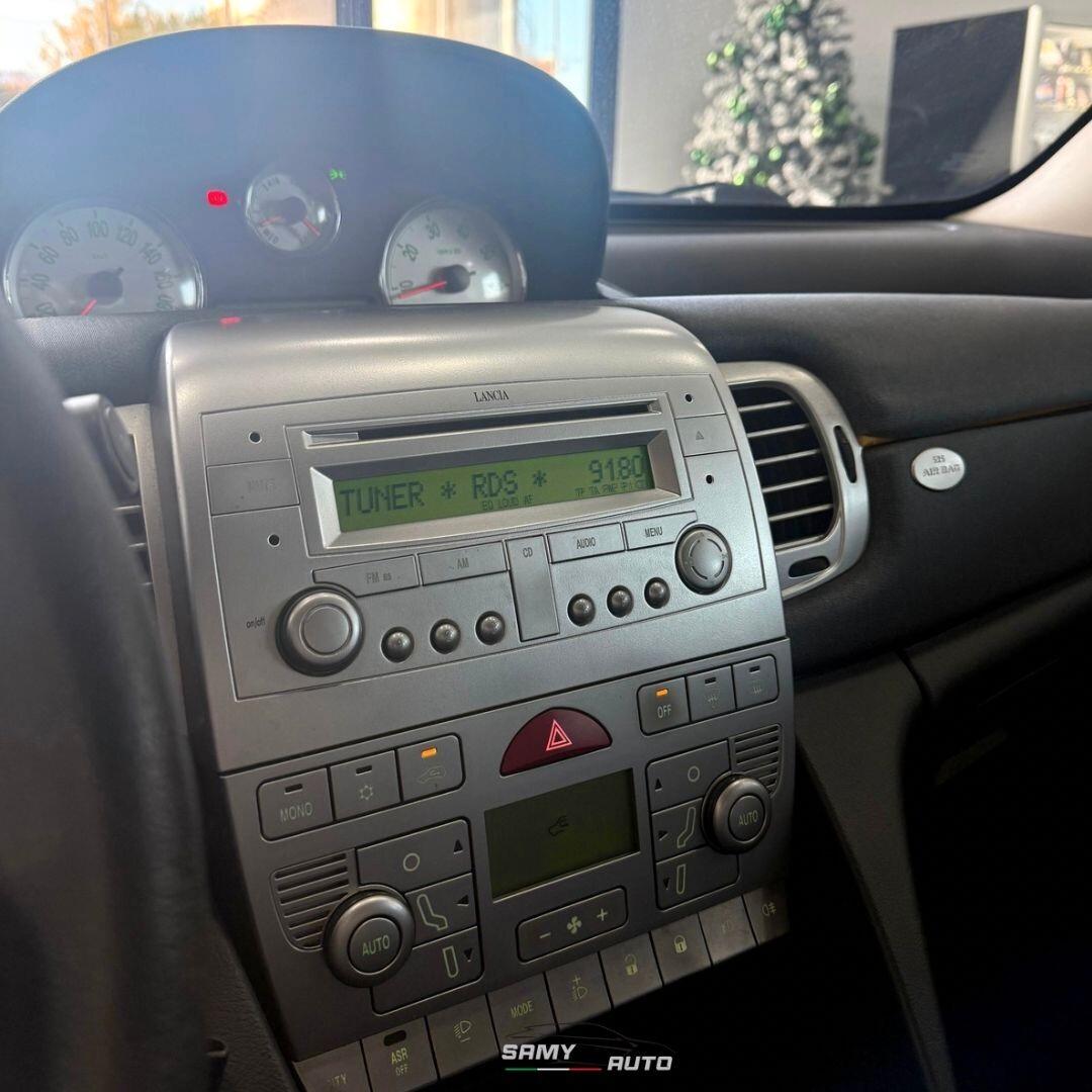 Lancia Ypsilon 1.3 MJT 90