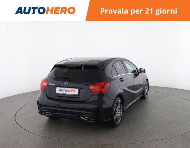 MERCEDES-BENZ A 200 d Automatic Premium