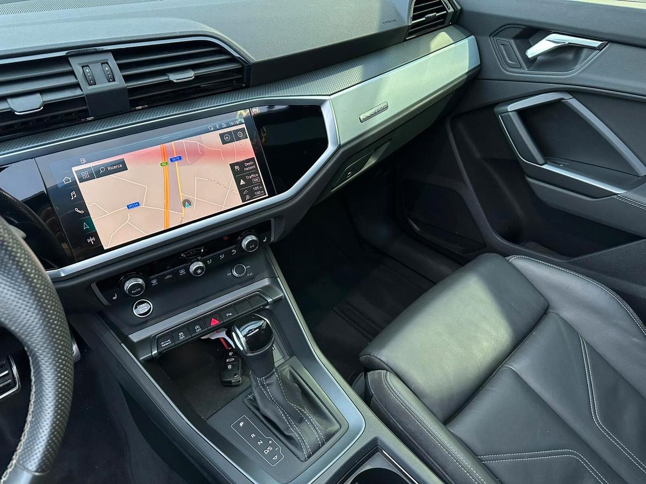 Audi Q3 SPB 40 TDI quattro S tronic line edition - Tetto apribile