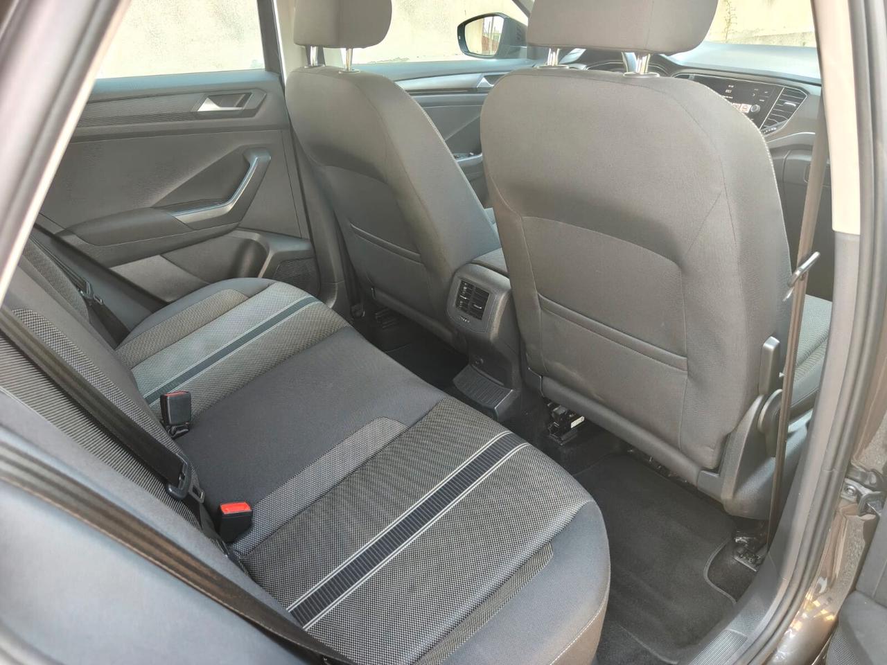 Volkswagen T-Roc 1.0 TSI - 2019