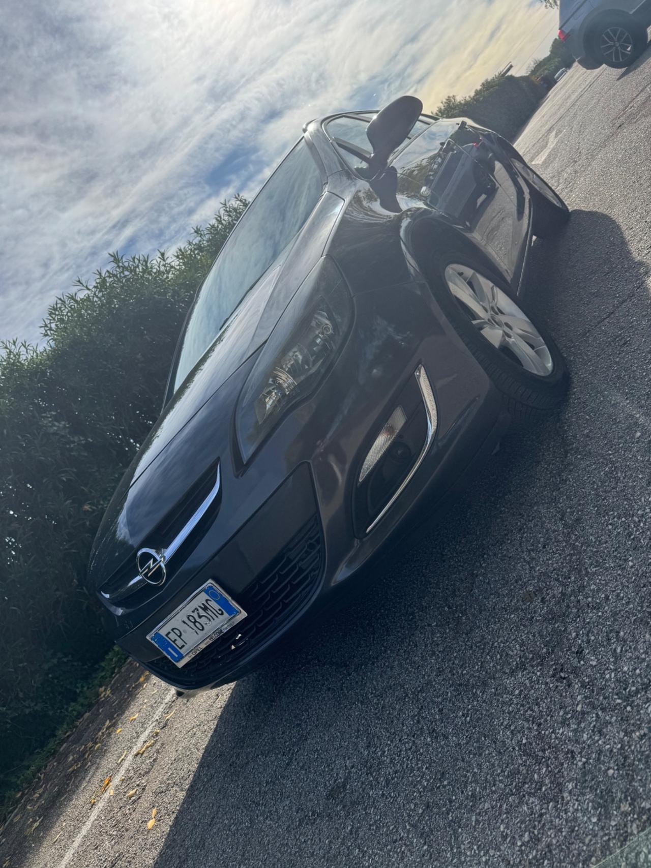 Opel Astra 2.0 CDTI 165CV Sports Tourer aut. Cosmo Fleet