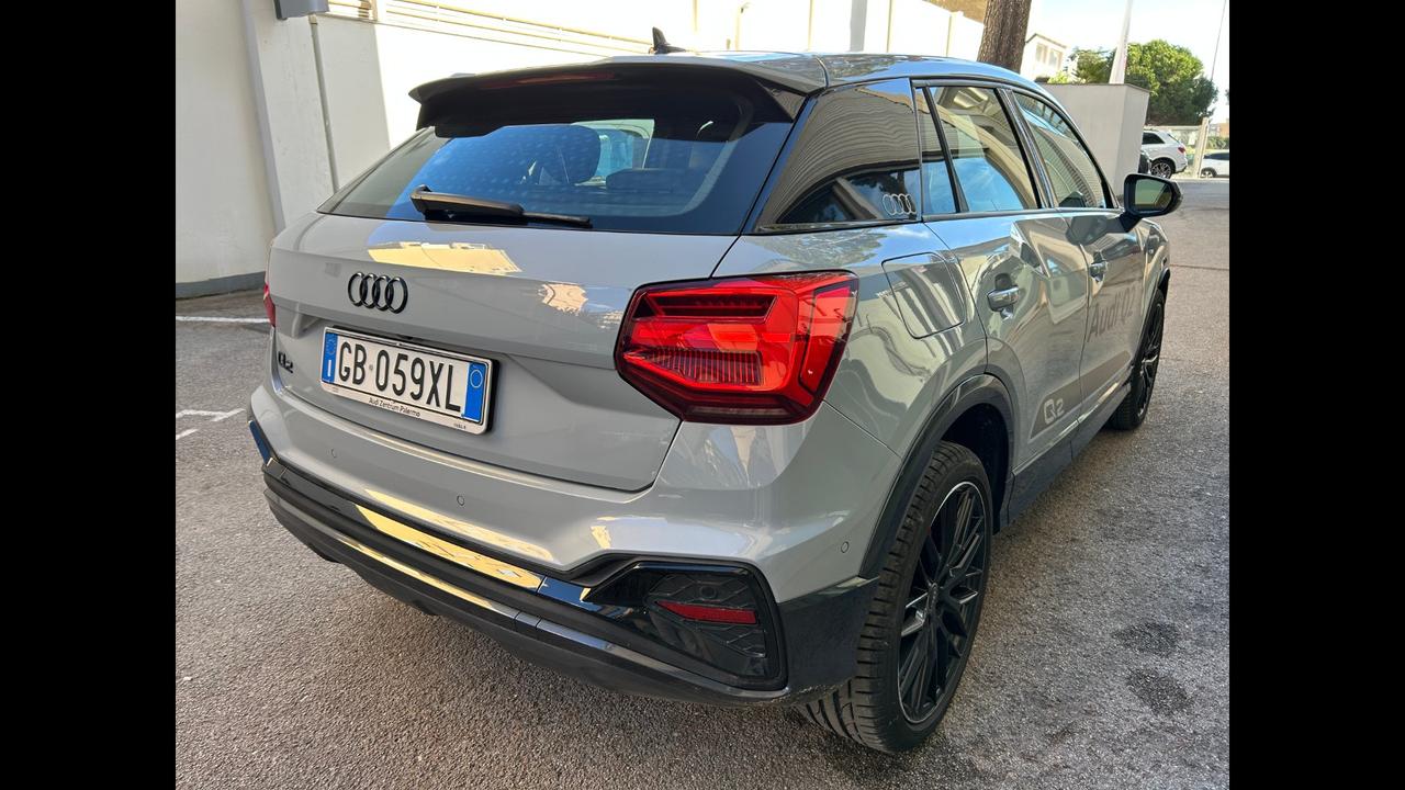 Audi Q2 35 TFSI S TRONIC