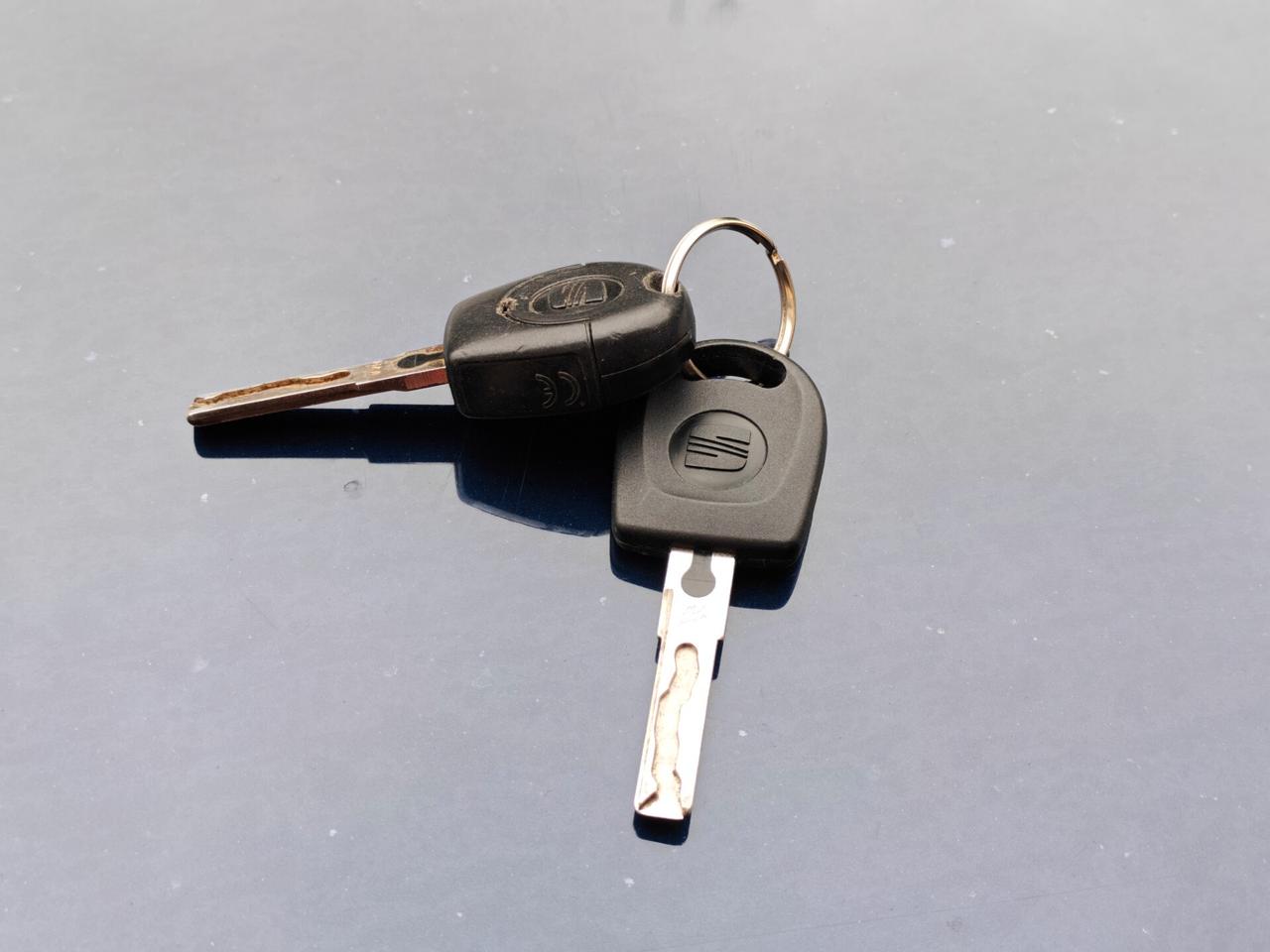 Seat Ibiza 1.4 BENZINA 85cv / 121.000km