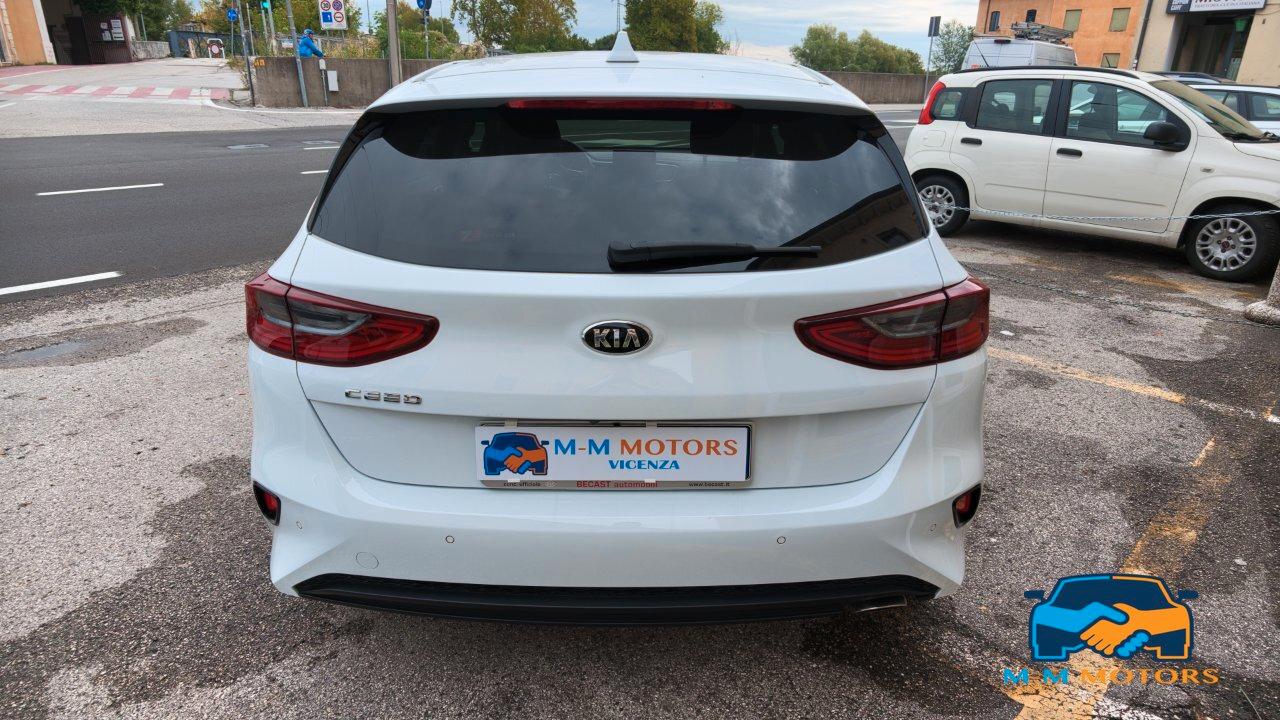 Kia Ceed 5 Porte Ceed 1.6 crdi Evolution 136cv