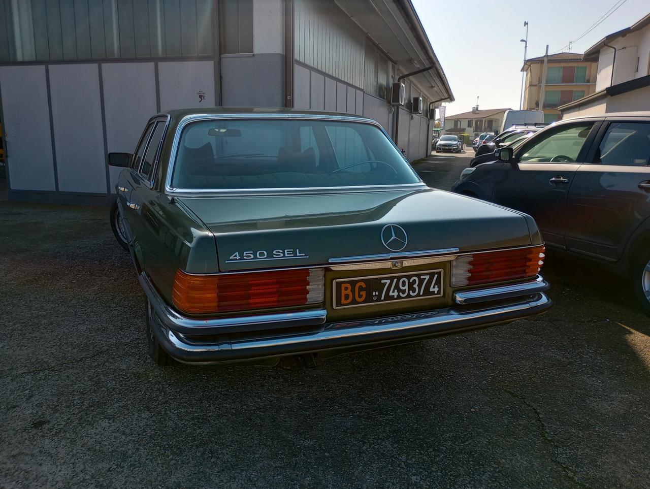 Mercedes-benz 450 SEL