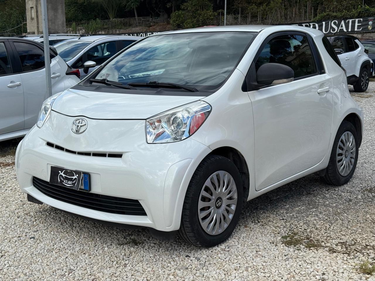 Toyota iQ 1.0 CVT Lounge