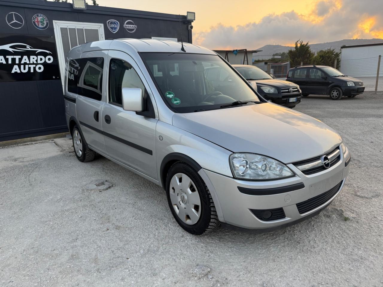 Opel Combo 1.3 CDTI 75CV 5p. Tour Enjoy