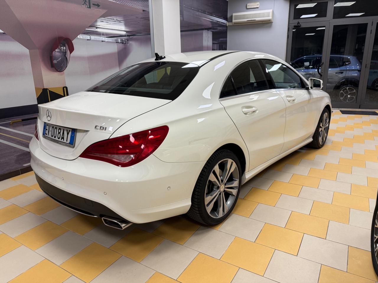 Mercedes-benz CLA 200 d Automatic Executive