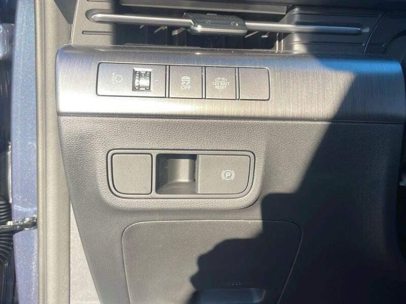 Hyundai Kona II 2023 1.6 gdi hev Business 2wd 138cv dct