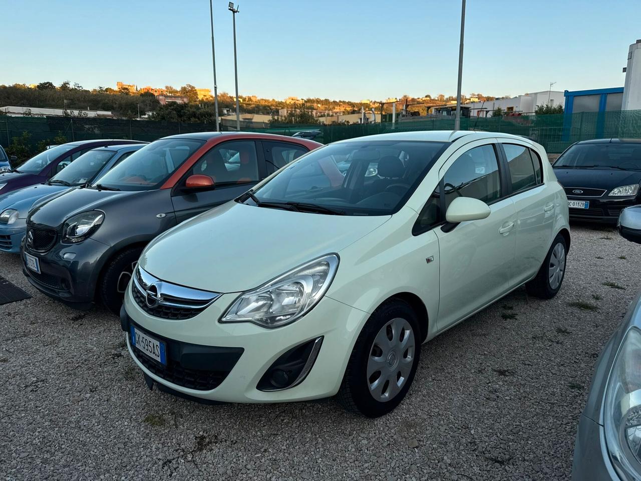 Opel Corsa 1.2 benzina