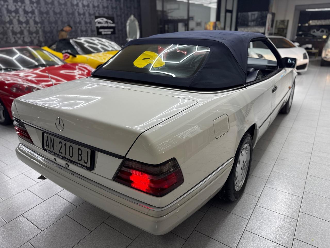 Mercedes-benz E 200 cat CABRIOLET