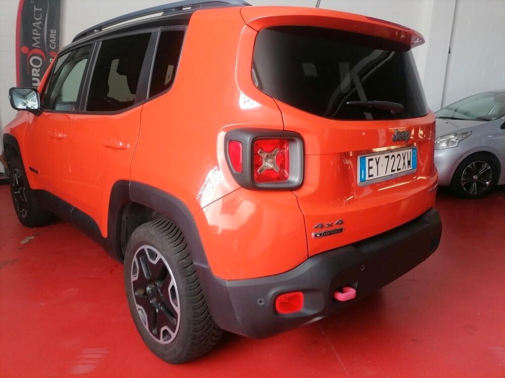 Jeep Renegade 2.0 Mjt 170CV 4WD Active Drive Low Trailhawk