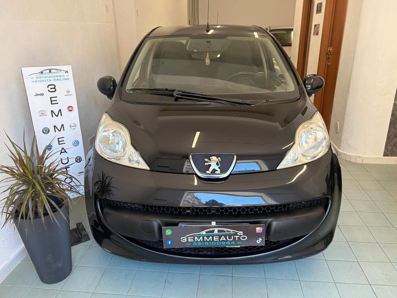 Peugeot 107 1.0 68CV Plaisir 12 MESI DI GARANZIA