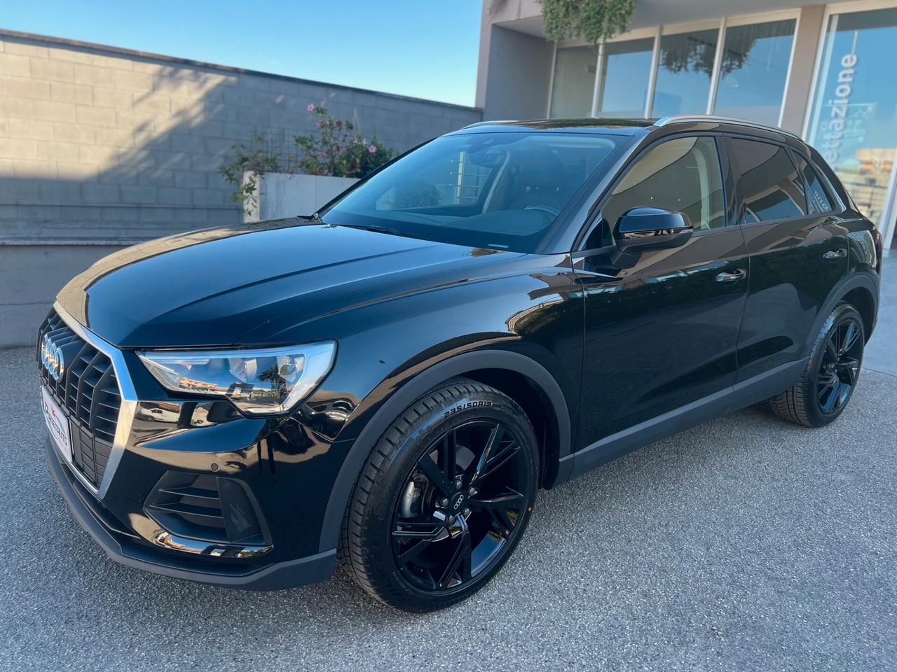 Audi Q3 35 2.0 tdi 150cv Business s-tronic LED/VIRTUAL/ACC PERFETTA!!