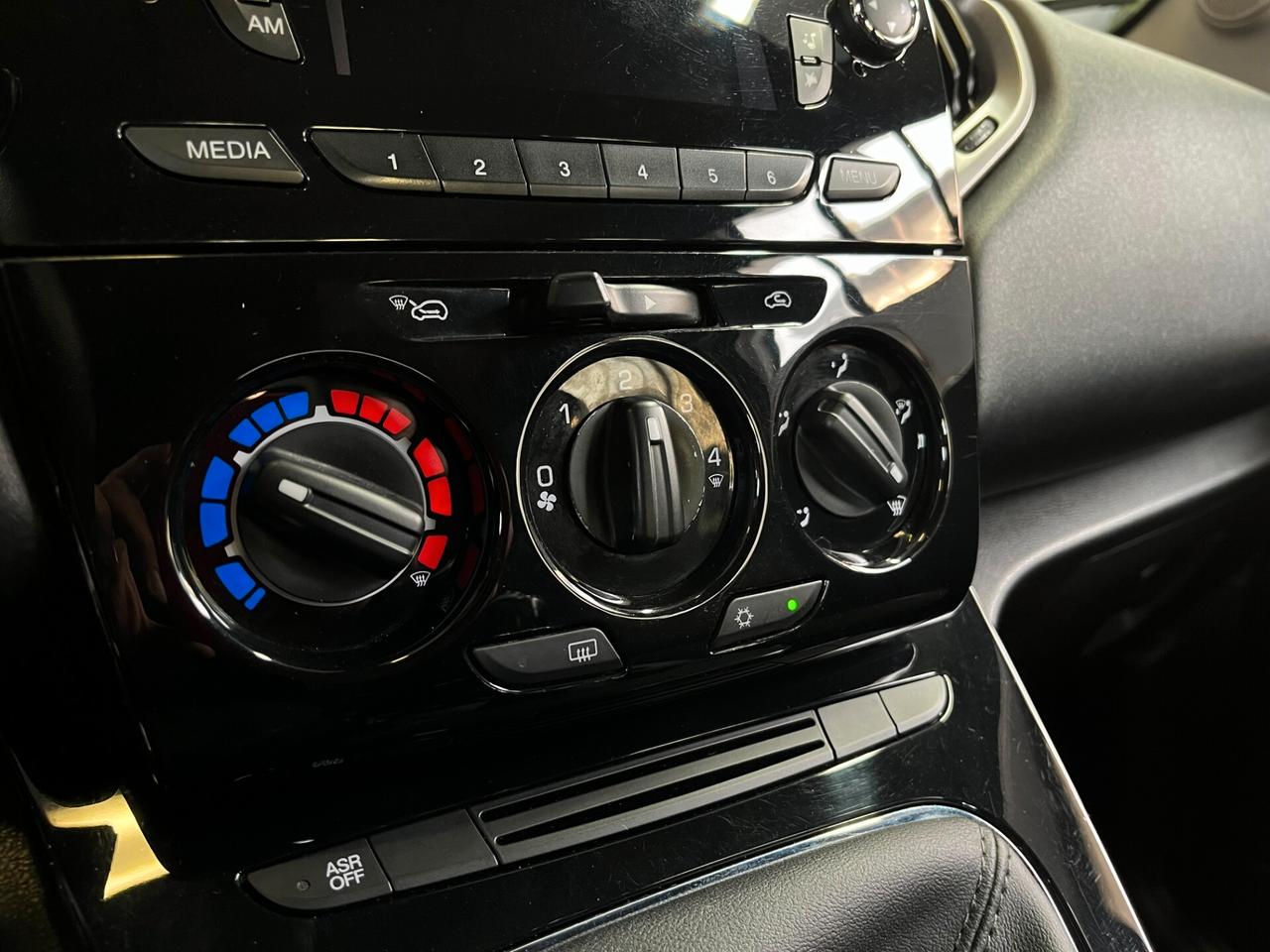 Lancia Ypsilon 1.2cc ELEFANTINO 69cv - UNICA PROPRIETARIA